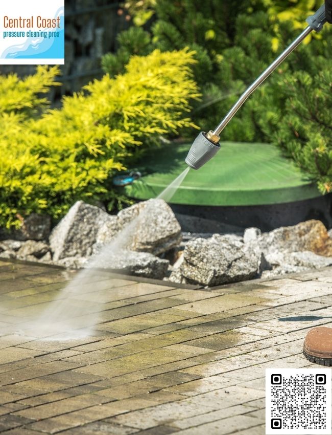 Who are the trusted pressure cleaning professionals in The Entrance?